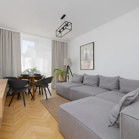 Apartamento Sliska 3 Cosy Palace Of Culture Varsóvia